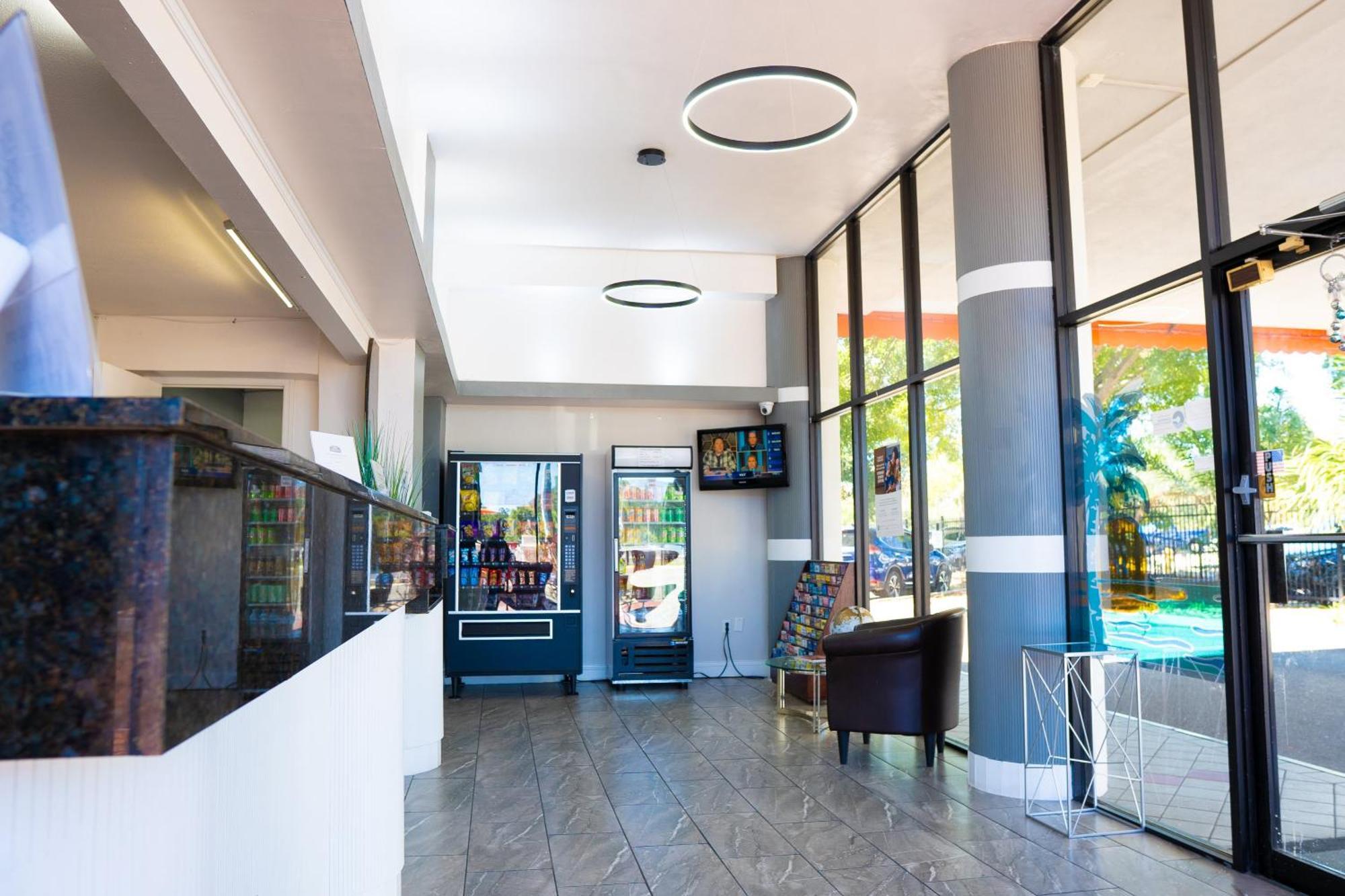 Howard Johnson By Wyndham Clearwater - Dunedin Ngoại thất bức ảnh